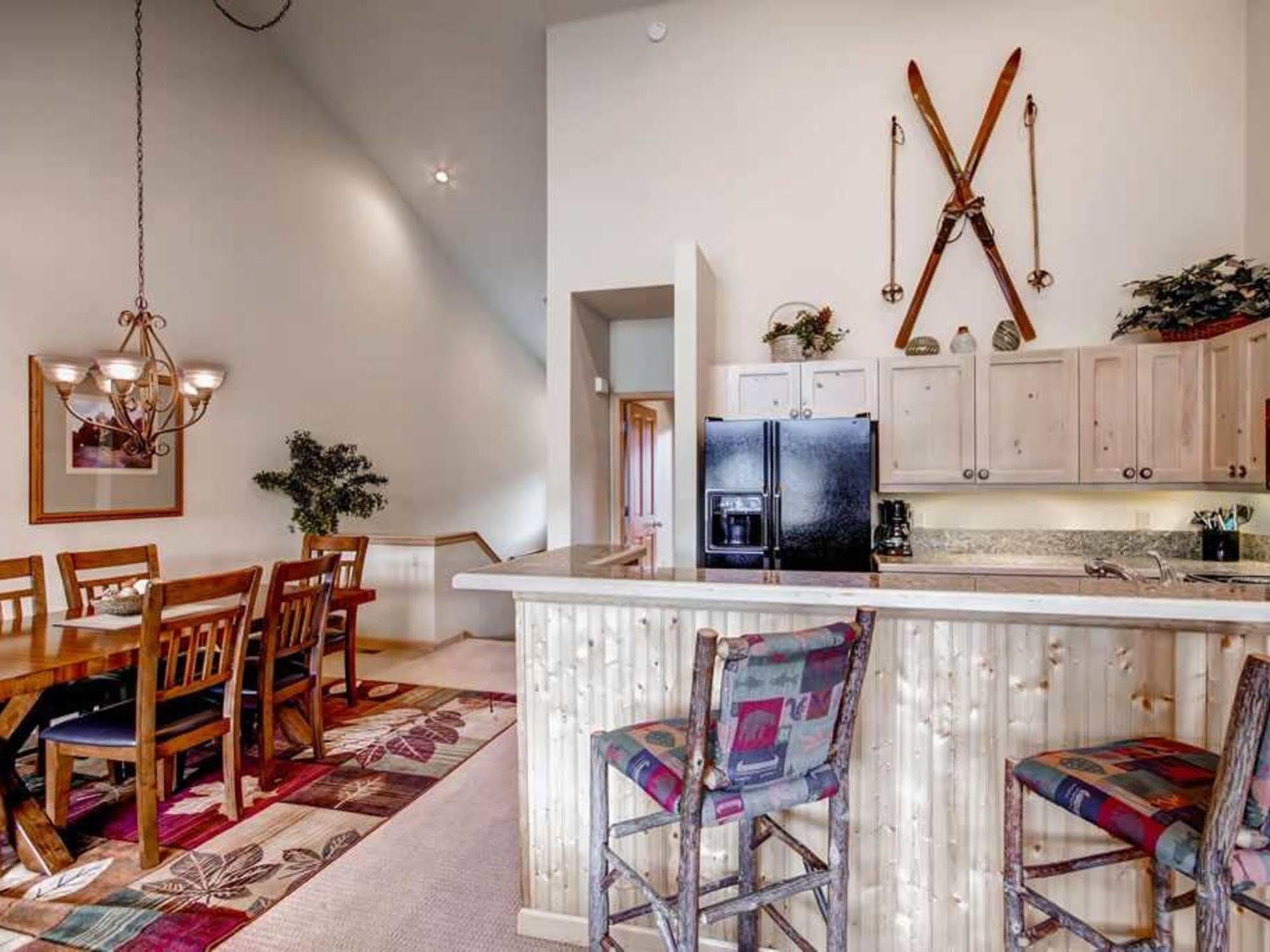 One Breckenridge Place Townhomes Ngoại thất bức ảnh